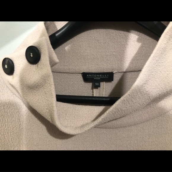 ANTONELLI Firenze beautiful lightweight wool dress. Made in Italian size 50 - Picture 3 of 7